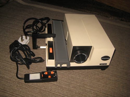 35mm slide projector - 35mm,